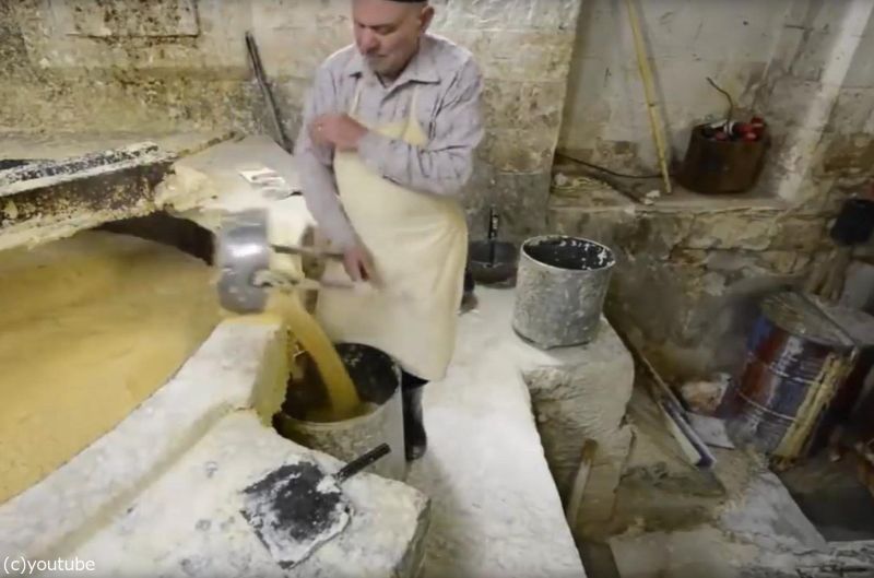 伝統的なパレスチナの「ナブルスのオリーブ石けん」はこのように作られている