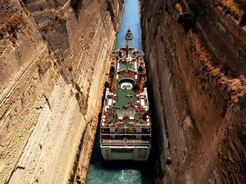 コリントス運河00