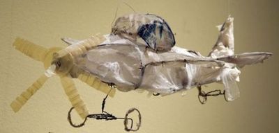 海外の子どもが作ったおもちゃ03