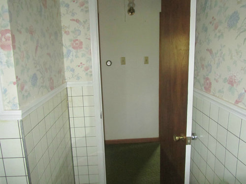 シャワー室の平凡なタイルをクールなデザインに01