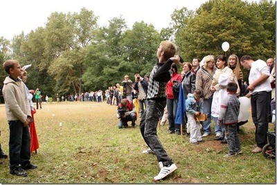 携帯電話投げコンテスト07