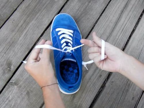 靴ひもの高速結び05