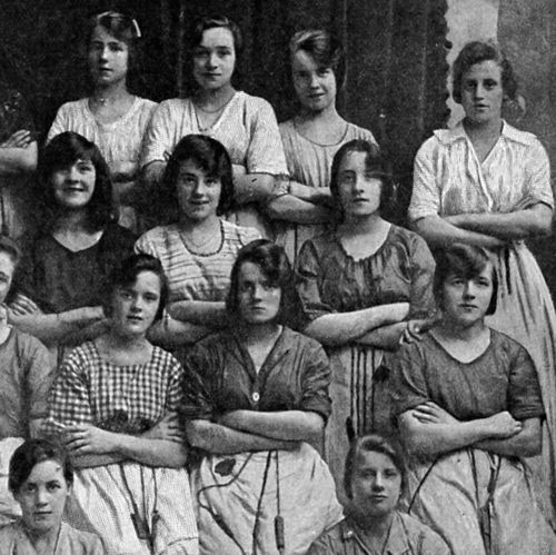 100ǯ���ν��������μ̿�02