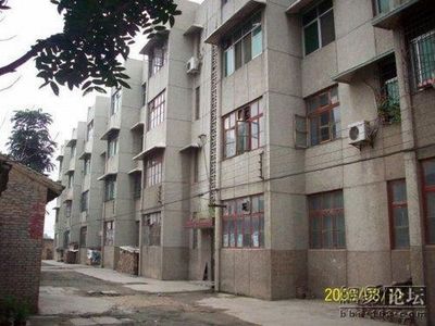 中国の欠陥住宅00