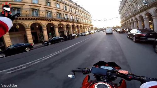 ���󥿤ΥХ������Ҥ�ƨ���Ȥ��ɤ�02