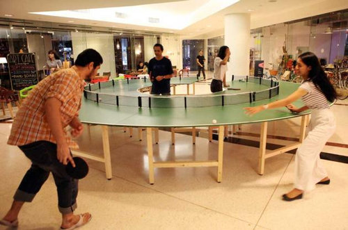 タイの丸い卓球台03