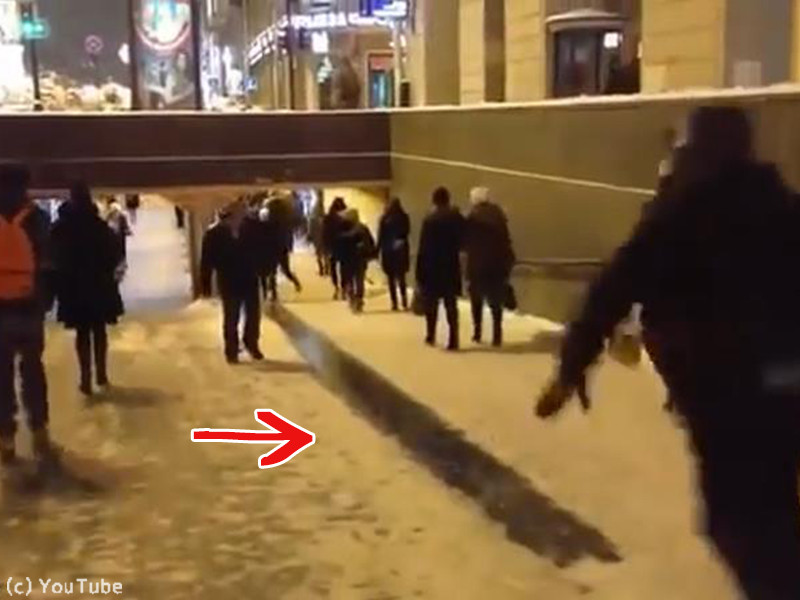 さすがロシア 冬のモスクワではこんな楽しみ方をしている 動画 らばq さすがロシア 冬のモスクワではこんな楽しみ方をしている 動画 らばq