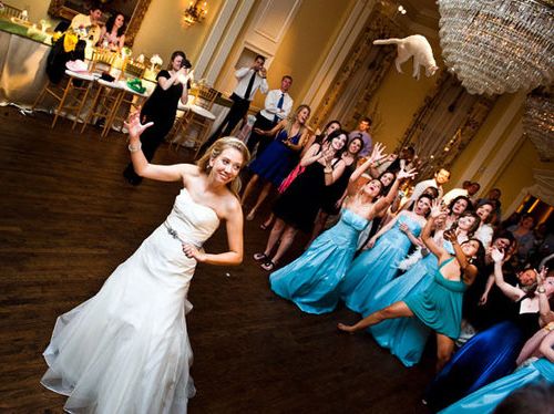 結婚式のブーケを猫に05