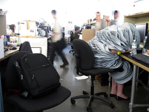 �������04