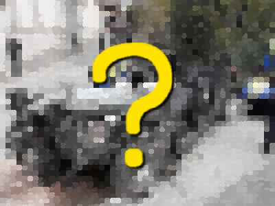 上半分を焼失した車00