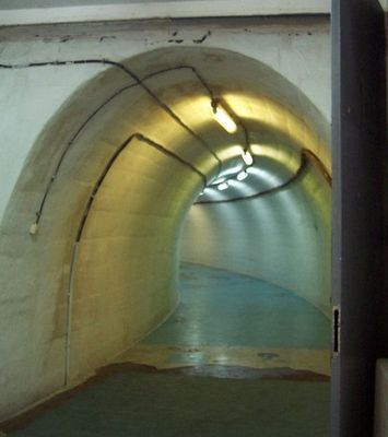 ユーゴの核シェルター04