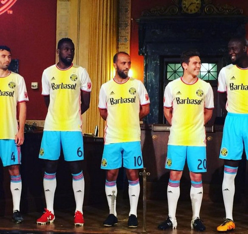 ���ڥ�����ɽ�Υ�˥ե�����03