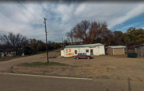 住民が1人しかいない村モノウィ04