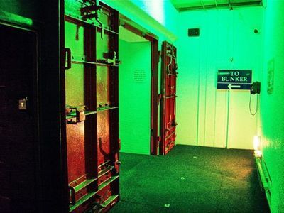 �����åȥ��ɤ���̩�γ˥����륿��00