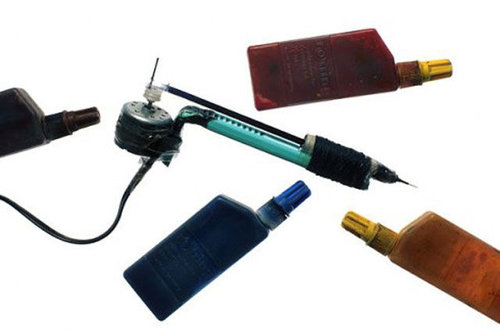 刑務所でこっそりつくられたデバイス02