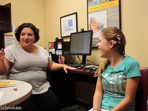 14歳少女が初めてお母さんの声を聞いたとき02