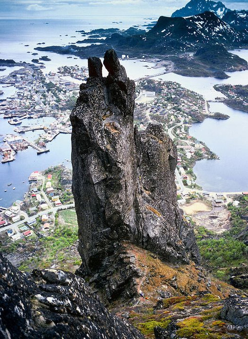 スボルベルのヤギ岩01