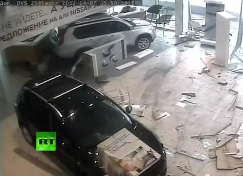 ��ư�֥ǥ����顼����˽��03