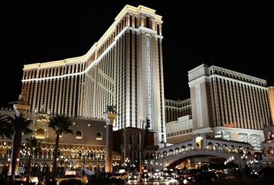 トランプハウス02