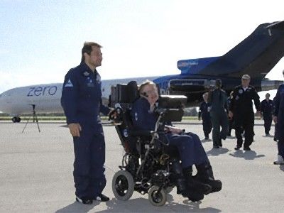 ホーキング博士の無重力体験00