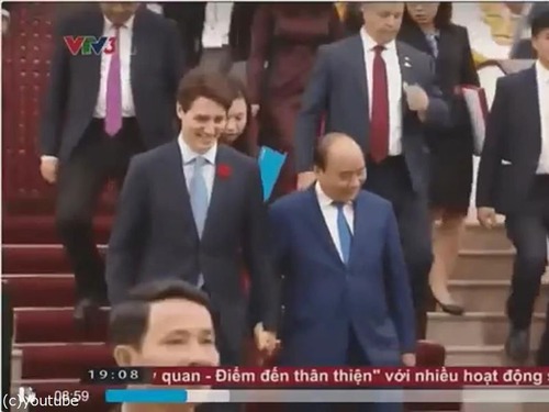 カナダとベトナムの首相04