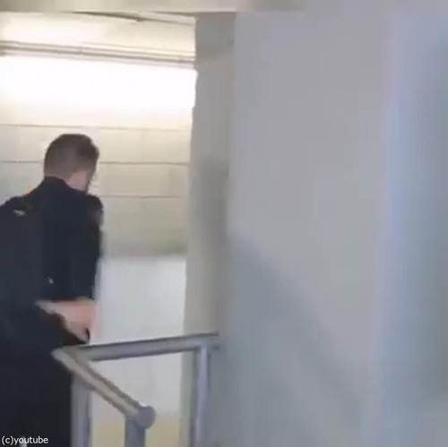 ������ˤ�3�����פοͤ�����05