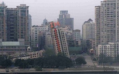 ���Υӥ뤬�ݲ����ʤ��ä�04