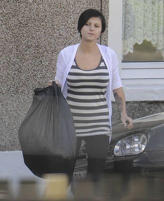 宝くじで人生破滅01