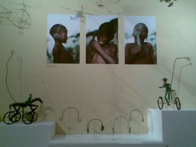 海外の子どもが作ったおもちゃ00