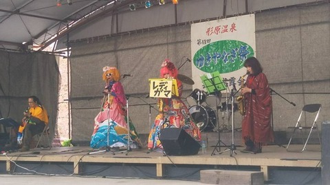 withYMOステージ
