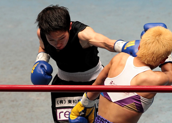 小関桃 V9達成 12 17 Wbc女子世界アトム級タイトルマッチ Lady Go 小関桃 V9達成 12 17 Wbc女子世界アトム級タイトルマッチ Lady Go