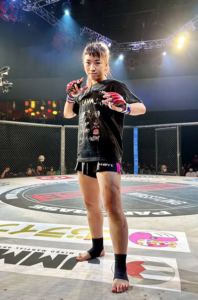 端貴代が暫定王者に!KARENがヒジでTKO勝利【試合結果】同級1位 端貴代が暫定王者に!KARENがヒジでTKO勝利【試合結果】同級1位