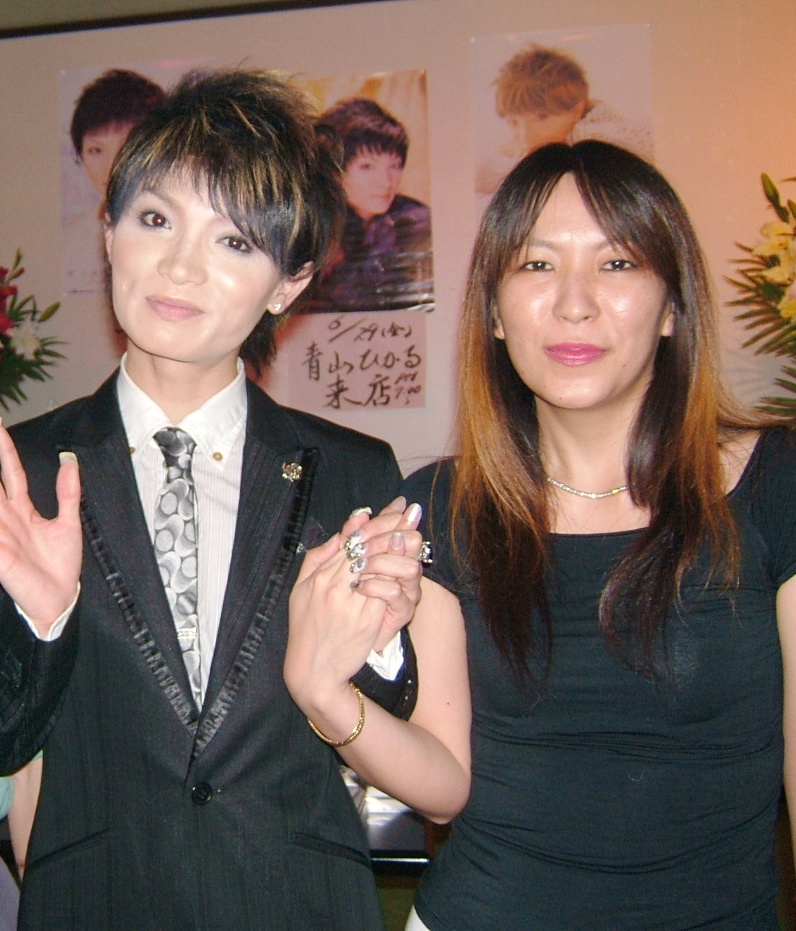 ファイブハウス御来店の青山ひかるさんです パーティードレス通販 ガールズの店長日記