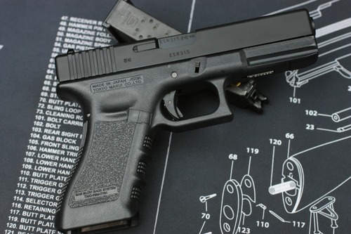 銃本体は軽い