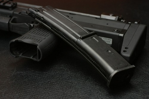 マガジンは50連ロングマガジン