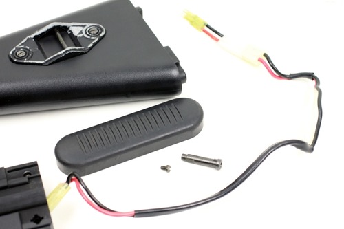 ケーブルを引き抜く