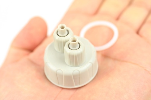 チューブ継手付ペットボトルキャップ