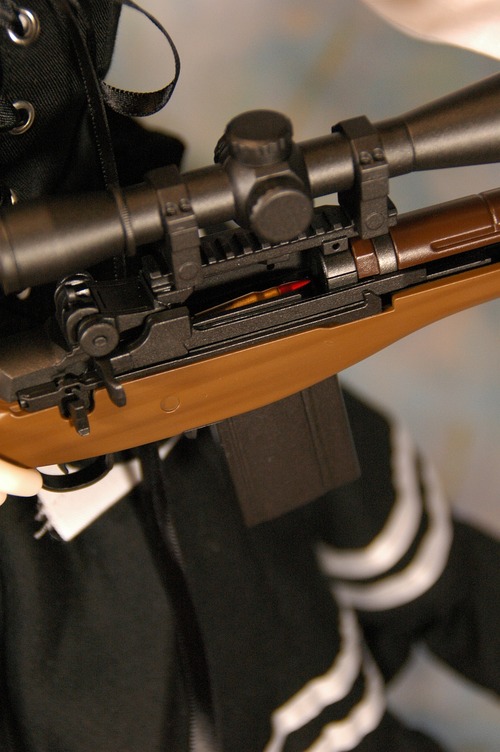 ボルトハンドルが稼働する