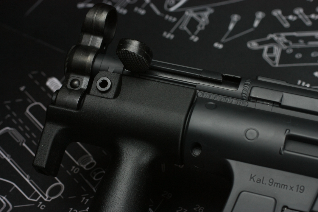 ハイサイクルが気持ち良い！マルゼン GBB MP5K : GUN DOLL エアガンと