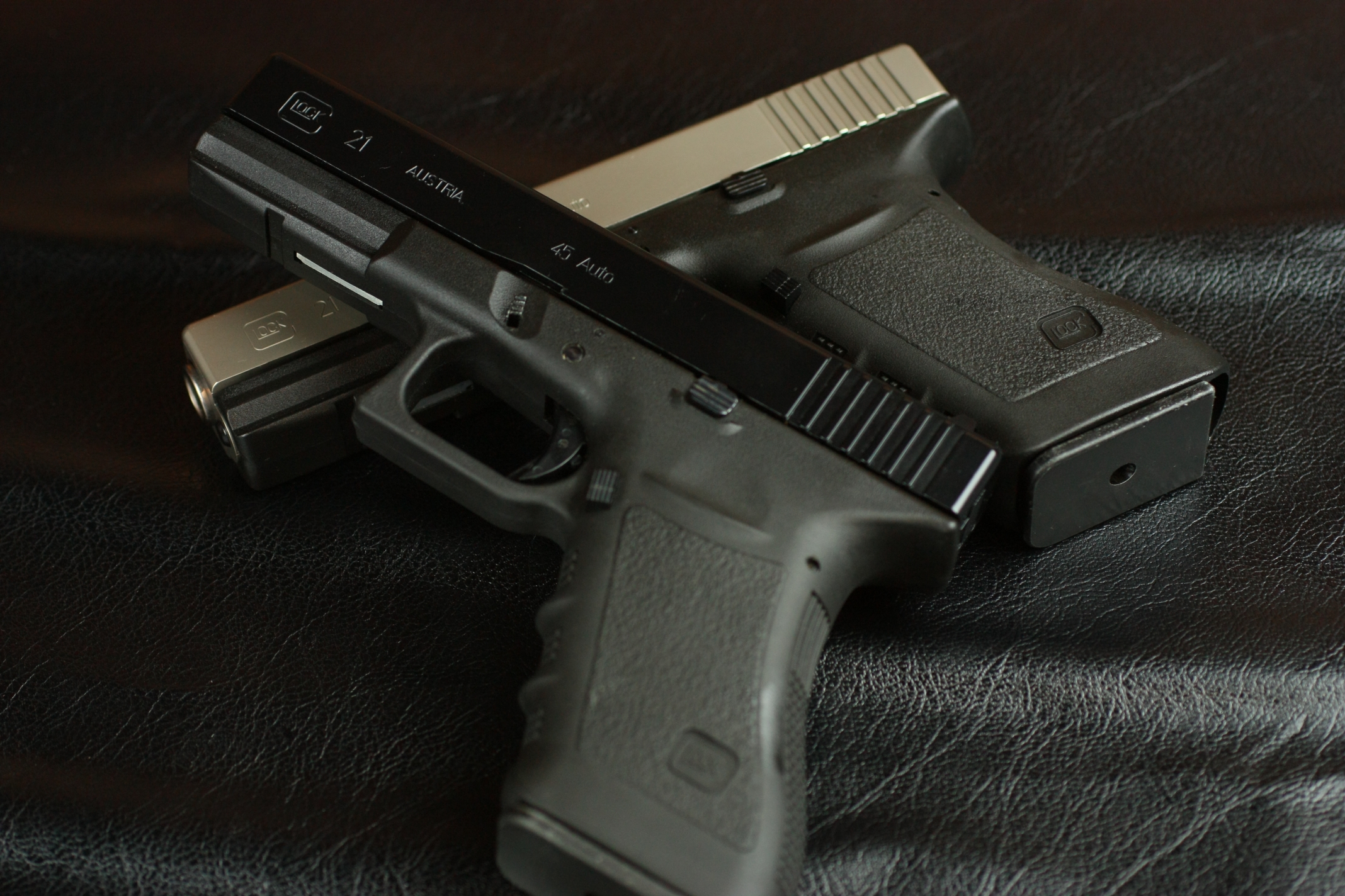 素人手出し厳禁!? マルシン GLOCK21 8mmBB BLOWBACK DUAL MAXI