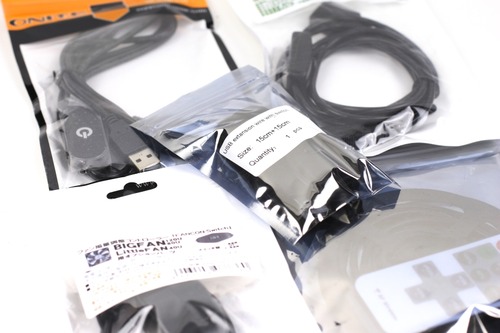 用意したUSBスイッチ