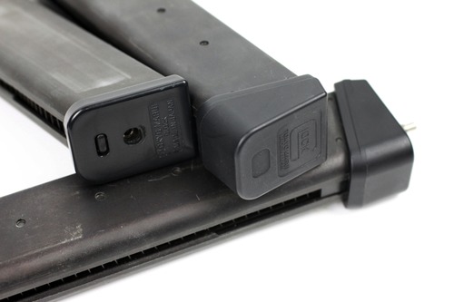 GLOCK用のショートマガジンとロングマガジン
