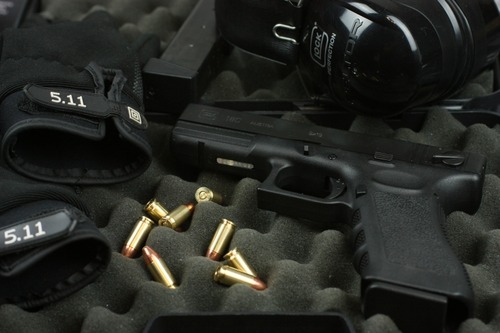 作例GLOCK18Cと
