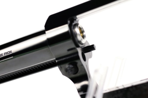 飛び出たエジェクター