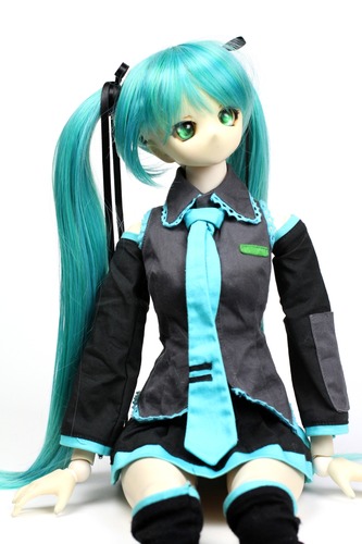 線の細さが繊細さを感じさせる