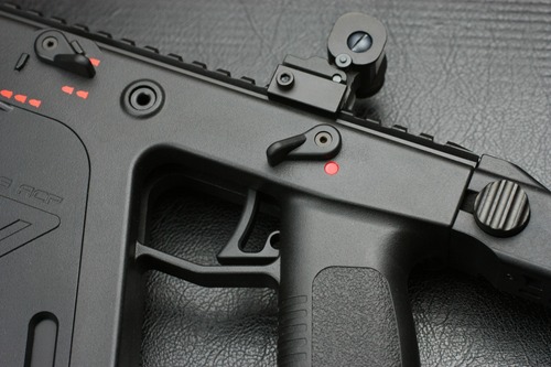 セーフティーレバー