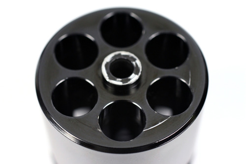 シリンダー前方に干渉