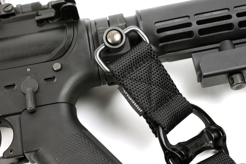 QDスリングを取り付け