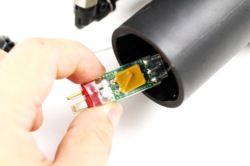 コネクター形状