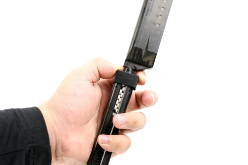 BBローダーで給弾